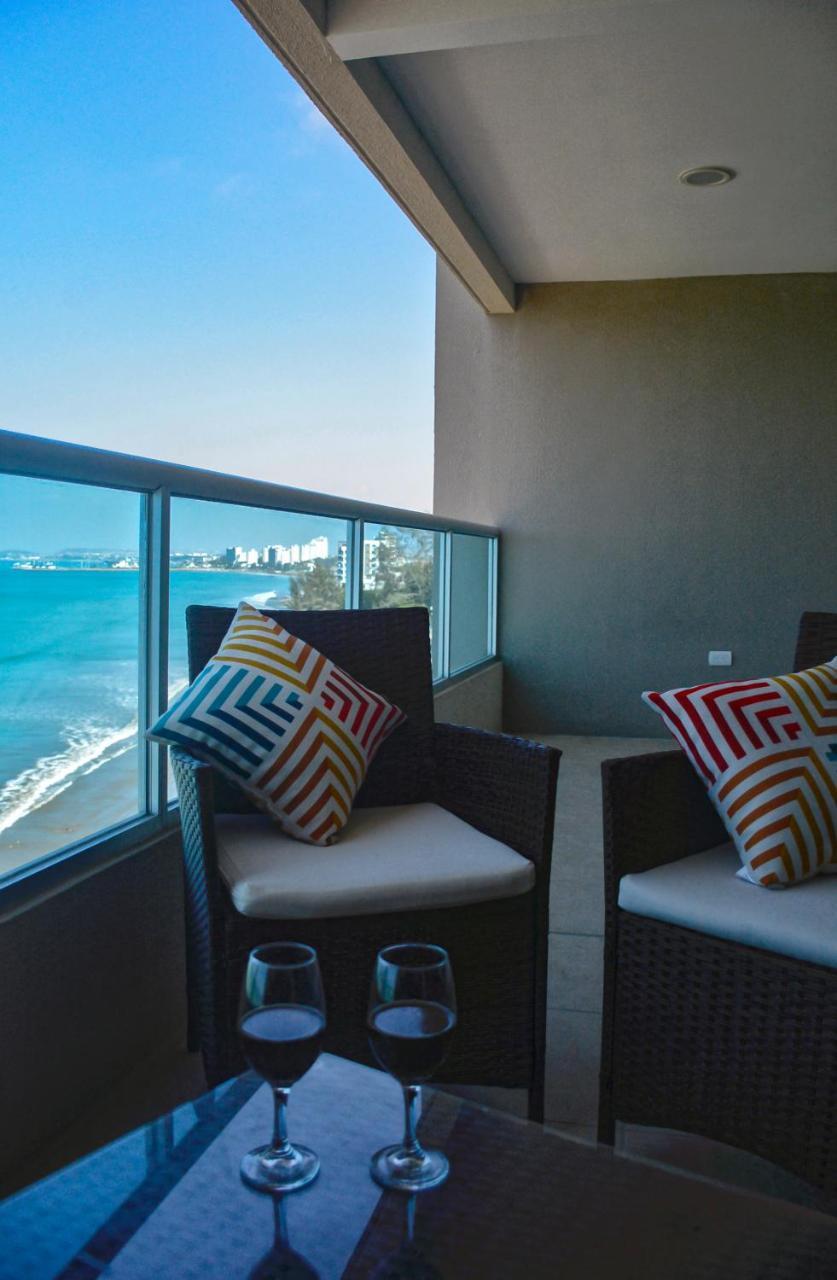 Lindo Departamento Al Pie De Playa Edificio Torre Oceanica Apartment Salinas  Exterior photo