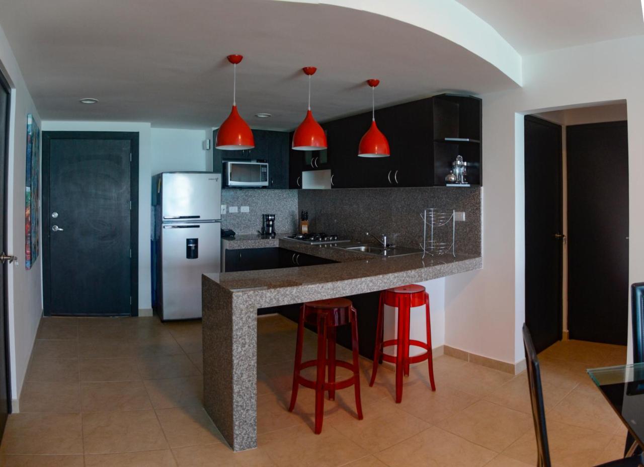 Lindo Departamento Al Pie De Playa Edificio Torre Oceanica Apartment Salinas  Exterior photo