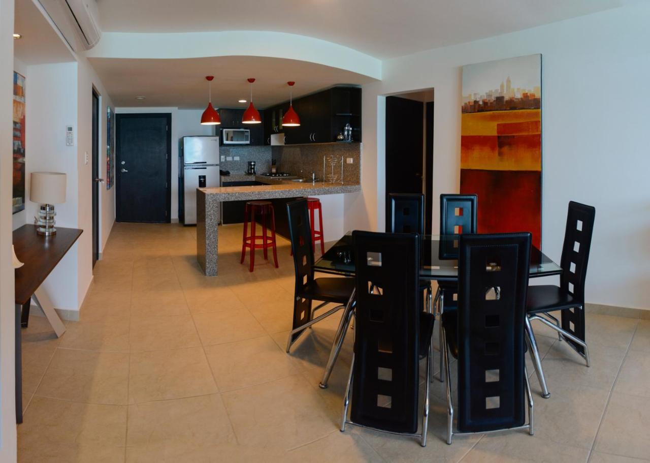 Lindo Departamento Al Pie De Playa Edificio Torre Oceanica Apartment Salinas  Exterior photo