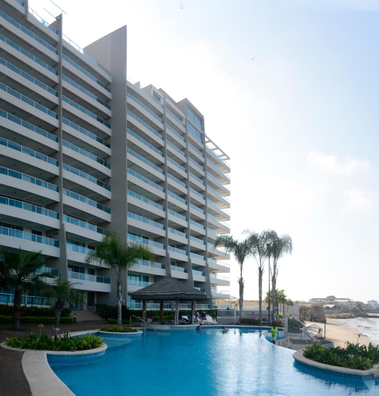 Lindo Departamento Al Pie De Playa Edificio Torre Oceanica Apartment Salinas  Exterior photo